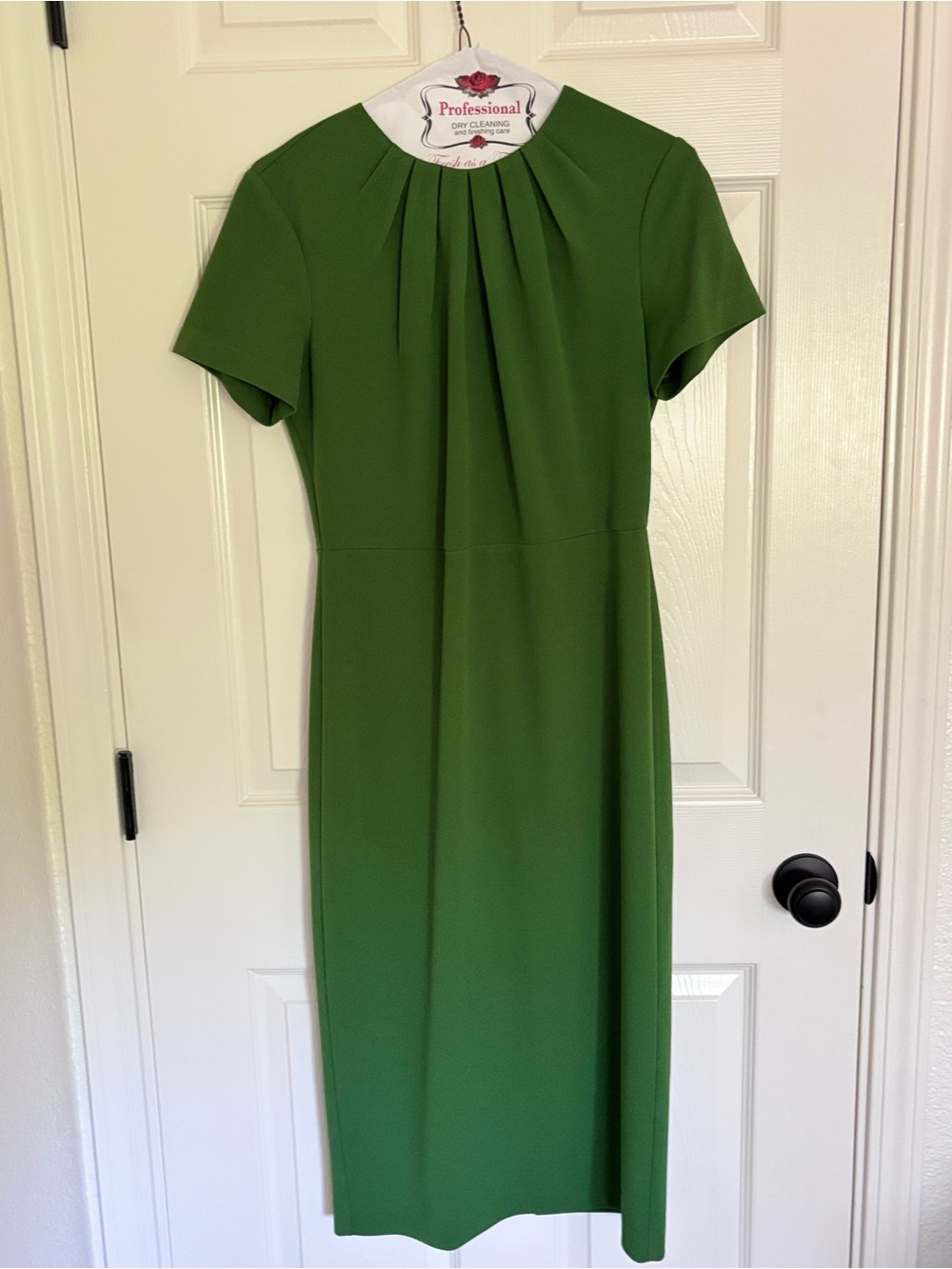 Alexia Admor Green Pleated Neck Cap-Sleeve Midi Dress